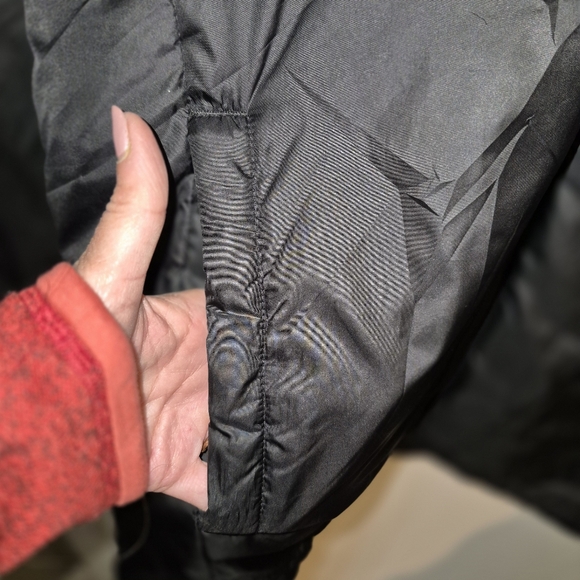 Adidas Essentials Insulated Hooded Jacket Black Sz.S - Picture 7 of 12